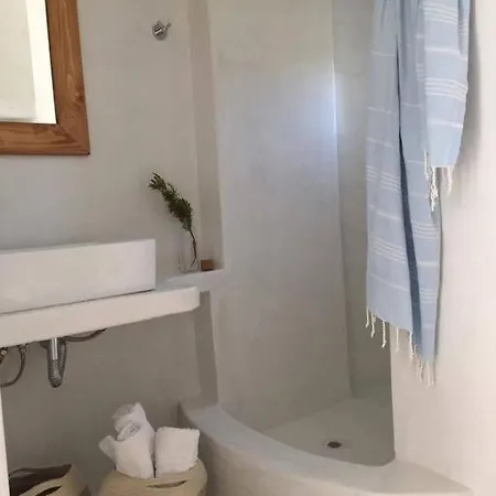 Farangi House With Private Pool Dom wakacyjny