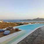 Farangi House With Private Pool Hébergement de vacances Andiparos