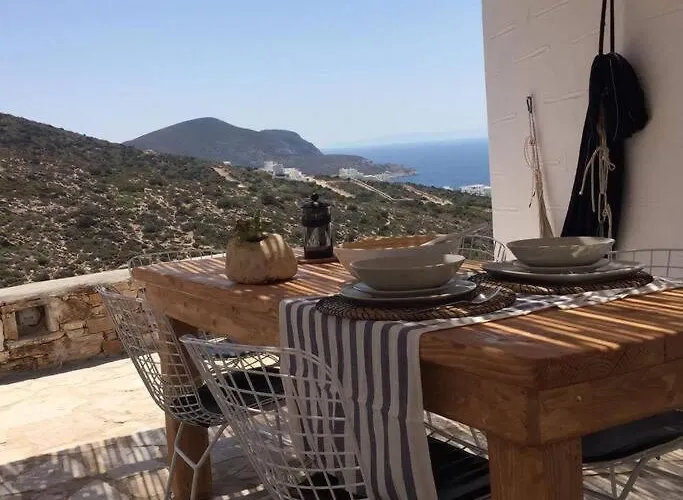 Farangi House With Private Pool 펜션