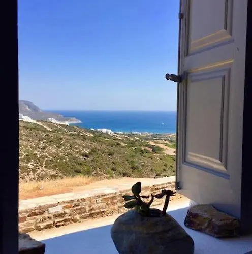 Farangi House With Private Pool * 안디파로스