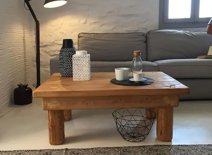 Farangi House With Private Pool 안디파로스