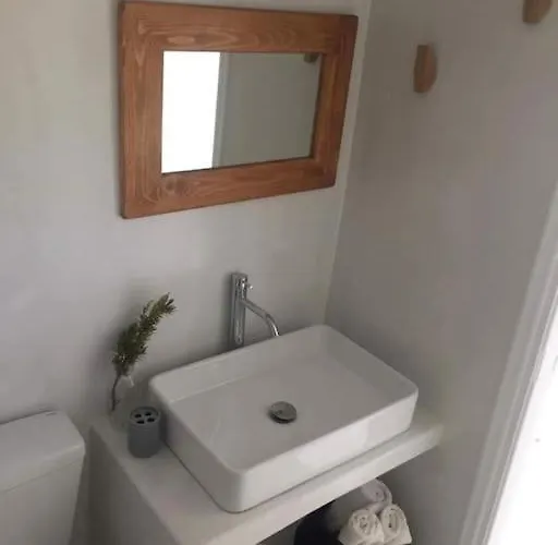 Farangi House With Private Pool 펜션