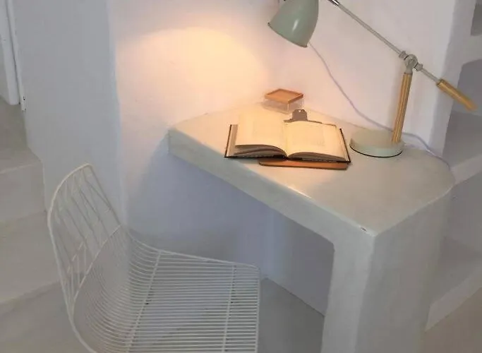 펜션 Farangi House With Private Pool 안디파로스